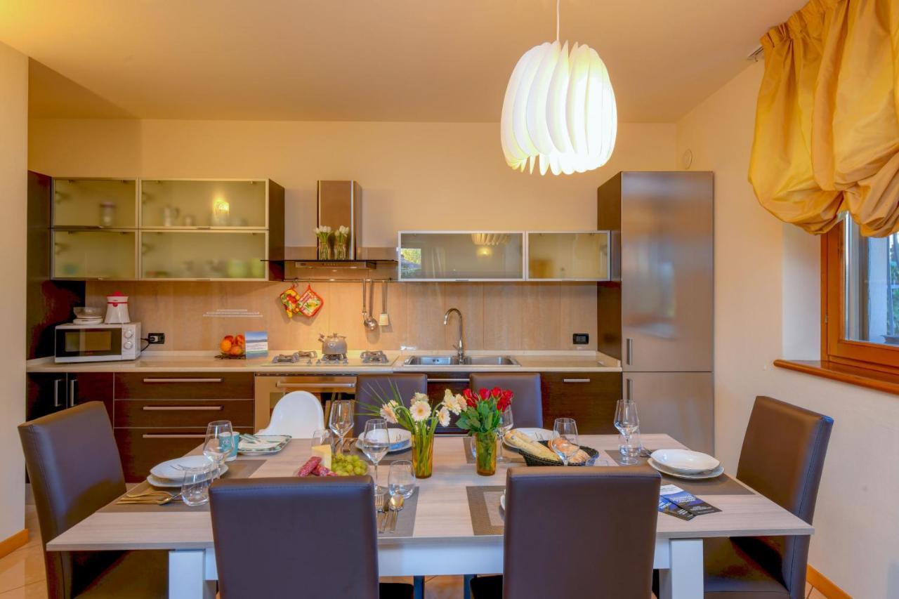 My Peschiera Family Home Xl Пескьера-дель-Гарда Экстерьер фото